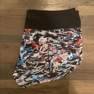 Lululemon Speed up Short 2.5”